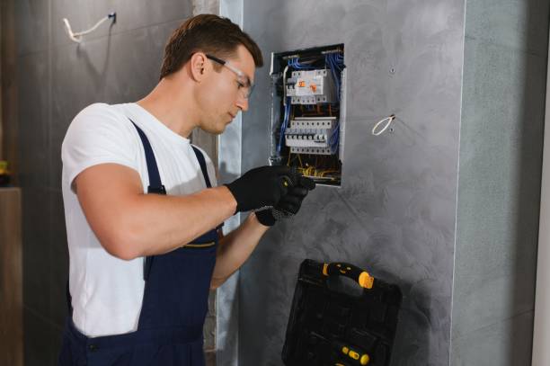 Best Affordable Emergency Electrician  in St Hedwig, TX